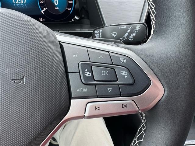 2025 Volkswagen Atlas Cross Sport SE 4Motion