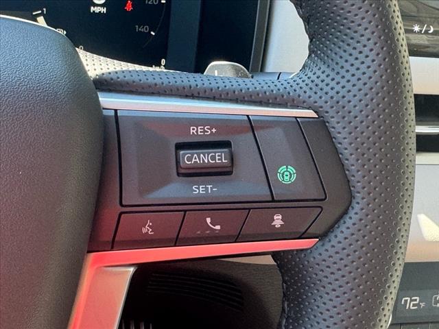 2025 Mitsubishi Outlander SEL Platinum Edition