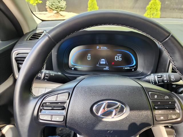 2024 Hyundai VENUE SEL