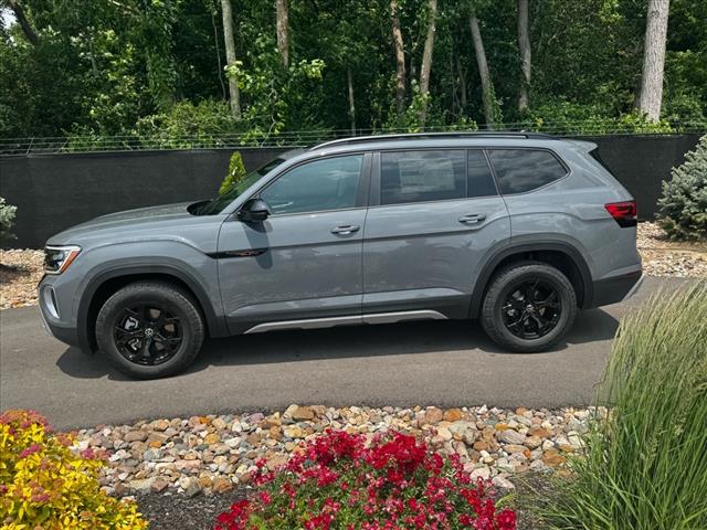 2025 Volkswagen Atlas Peak Edition 4Motion