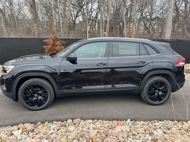 2025 Volkswagen Atlas Cross Sport SE 4Motion