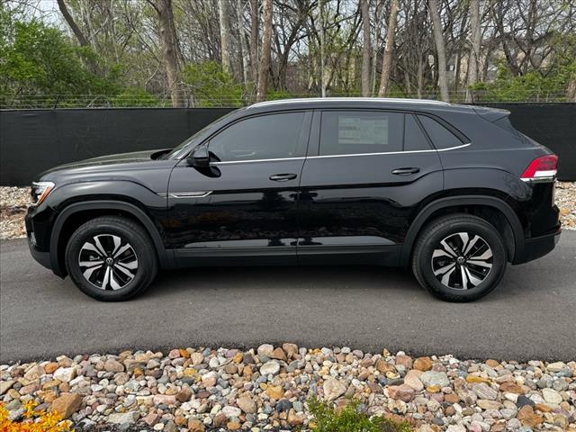 2025 Volkswagen Atlas Cross Sport SE 4Motion