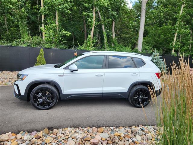 2023 Volkswagen Taos SE