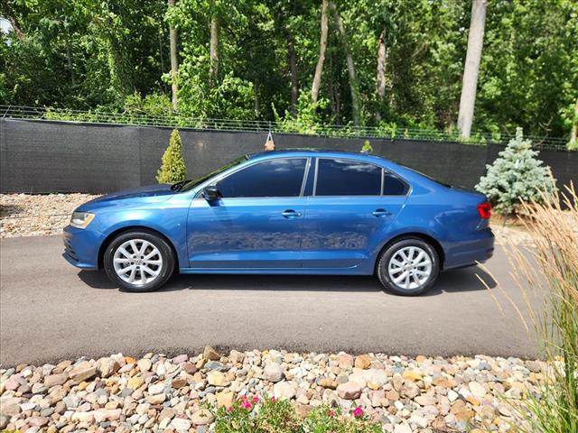 2015 Volkswagen Jetta 1.8T SE W/CONNECT