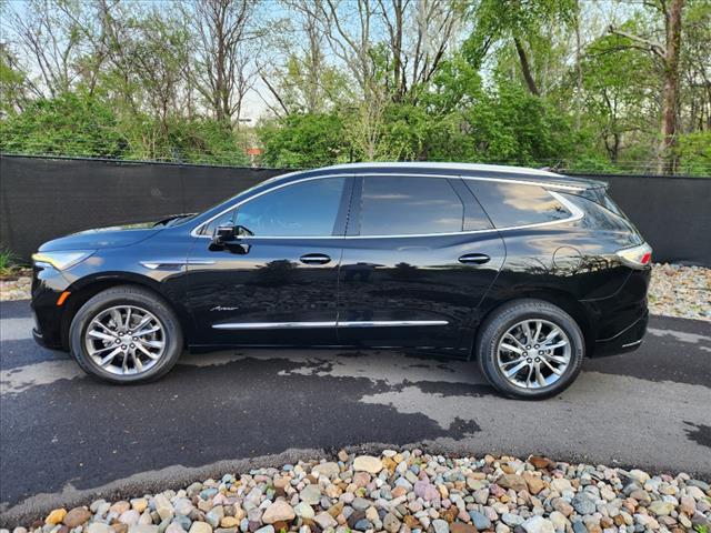 2022 Buick Enclave Avenir