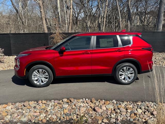 2025 Mitsubishi Outlander ES