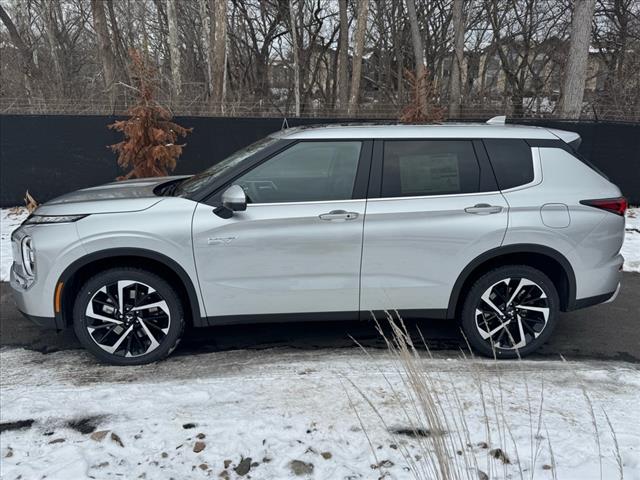 2025 Mitsubishi Outlander PHEV SE