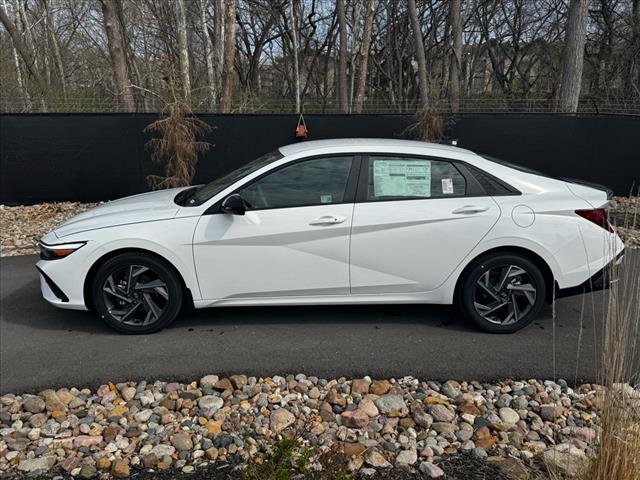 2025 Hyundai ELANTRA SEL Sport