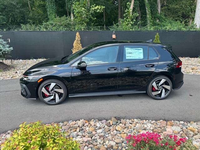 2025 Volkswagen Golf GTI S