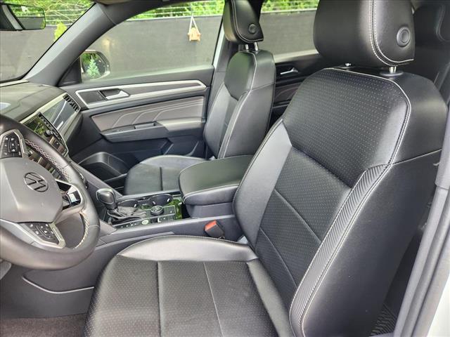 2022 Volkswagen Atlas Cross Sport V6 SEL 4Motion