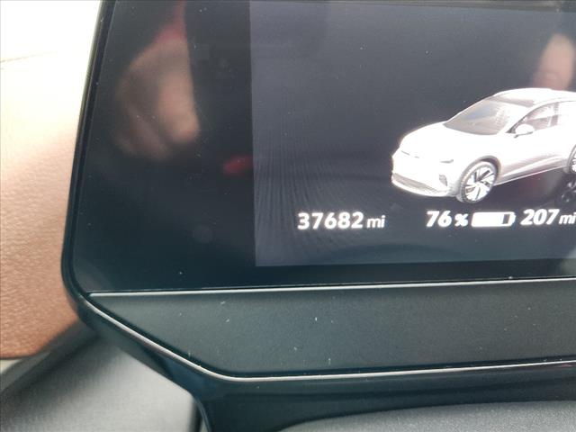 2023 Volkswagen ID.4 Pro