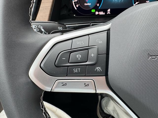 2025 Volkswagen Atlas SE