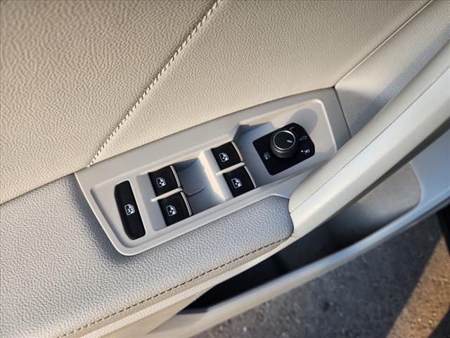 2023 Volkswagen Tiguan SE 4Motion