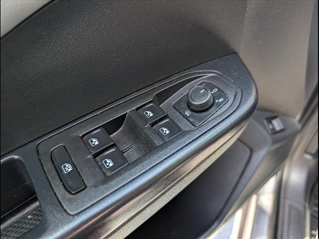2024 Volkswagen Taos SE 4Motion