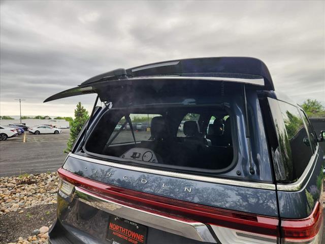 2023 Lincoln Navigator L Reserve
