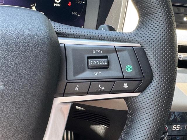 2025 Mitsubishi Outlander SEL Platinum Edition