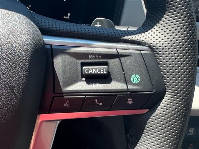 2025 Mitsubishi Outlander SEL Platinum Edition