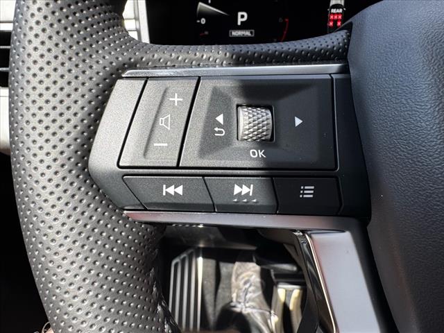 2025 Mitsubishi Outlander SEL Platinum Edition