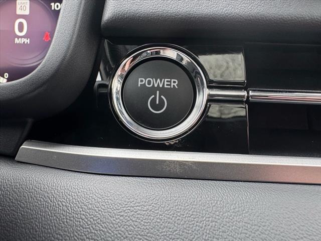 2025 Mitsubishi Outlander PHEV SE