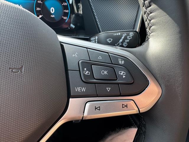 2025 Volkswagen Atlas Cross Sport SEL R-Line Black 4Motion