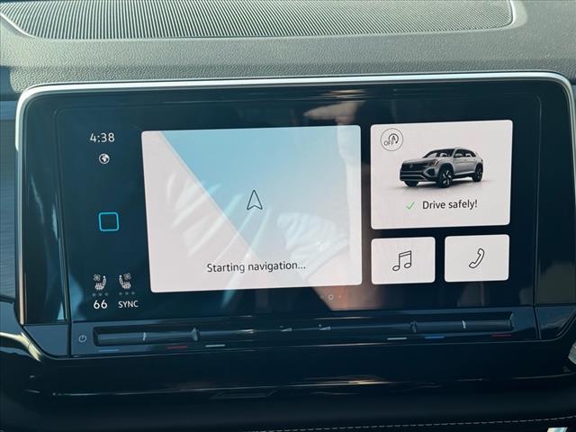 2025 Volkswagen Atlas Cross Sport SE 4Motion