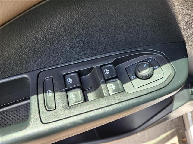 2022 Volkswagen Taos SEL 4Motion
