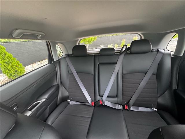 2025 Mitsubishi Outlander Sport SE