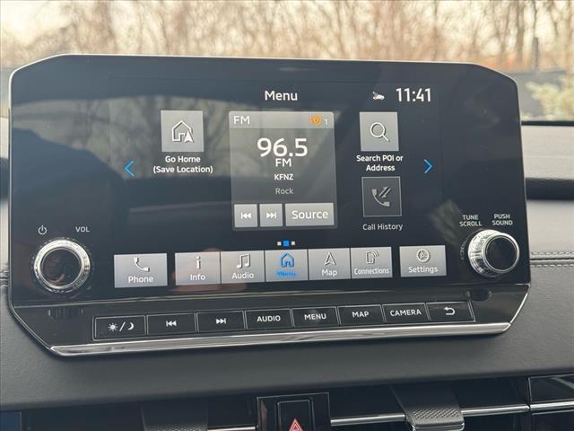 2025 Mitsubishi Outlander PHEV SE