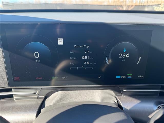 2025 Hyundai KONA Electric SEL
