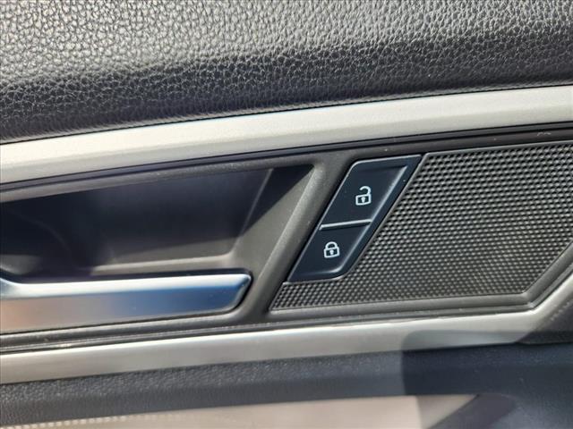 2022 Volkswagen Atlas Cross Sport V6 SEL 4Motion