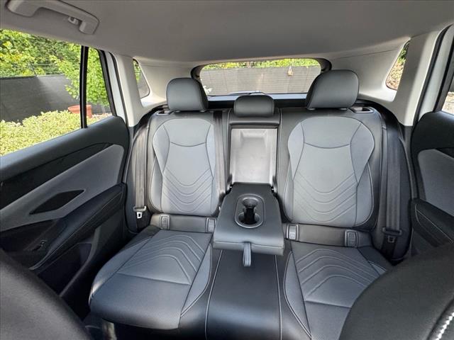 2025 Volkswagen Tiguan SE