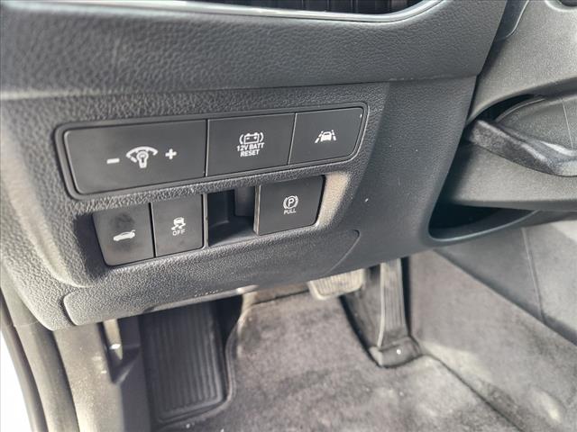2023 Hyundai SONATA Hybrid Limited