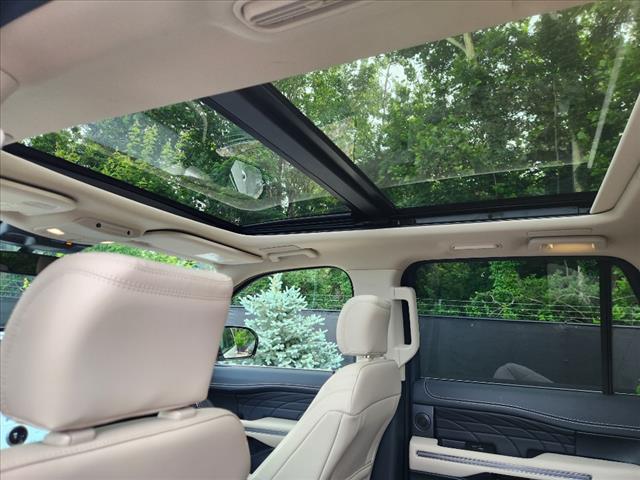 2024 Ford Expedition Platinum