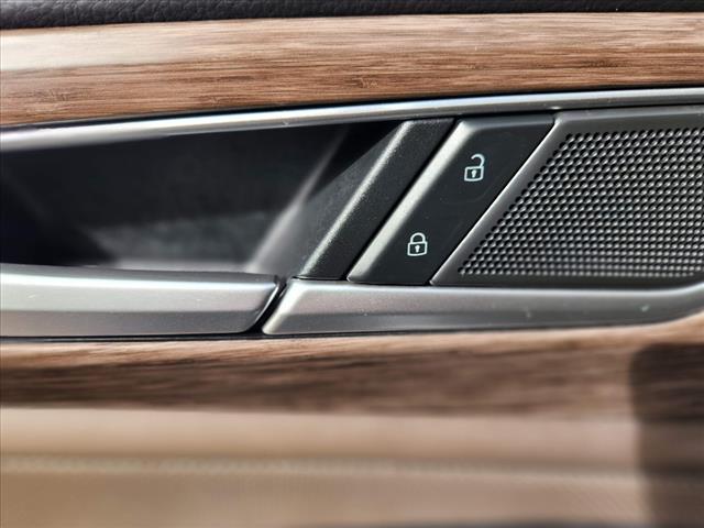 2024 Volkswagen Atlas SEL 4Motion