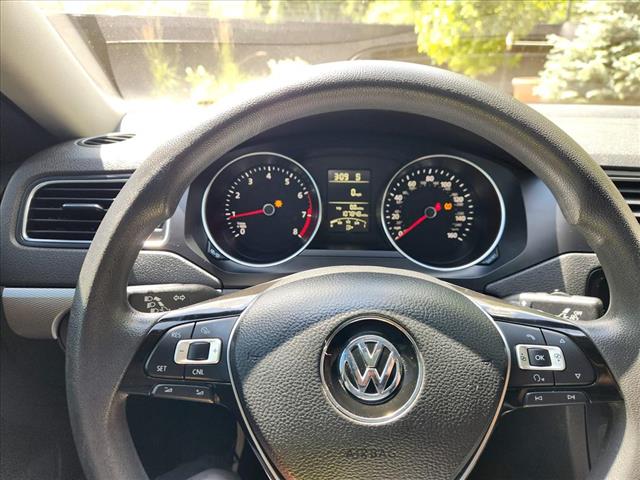 2015 Volkswagen Jetta 1.8T SE W/CONNECT