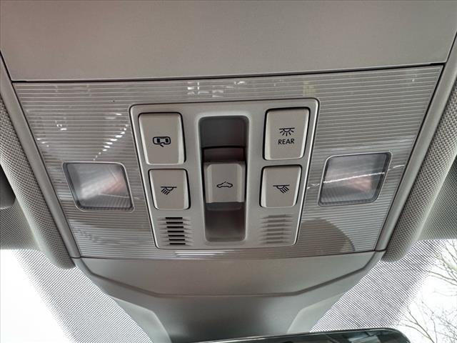 2025 Volkswagen Jetta SEL
