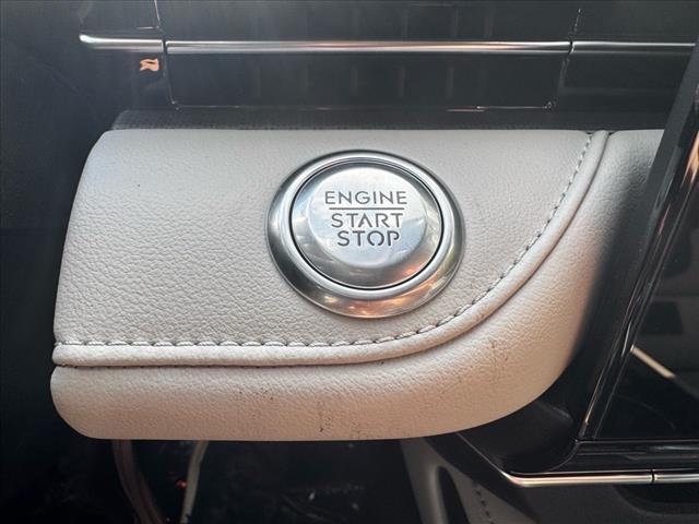 2025 Lincoln Nautilus Hybrid Premiere