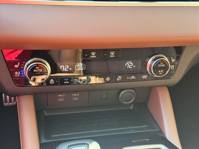 2025 Mitsubishi Outlander SEL