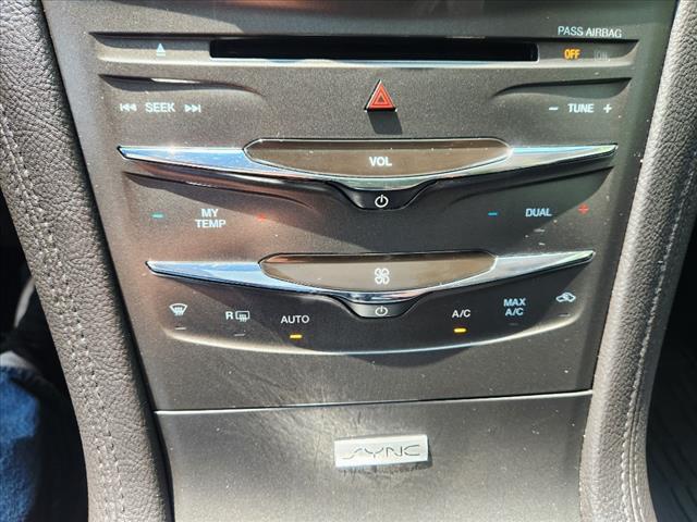 2019 Lincoln MKT Reserve