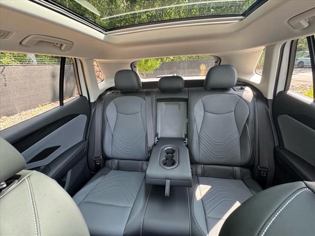 2025 Volkswagen Tiguan SE 4Motion