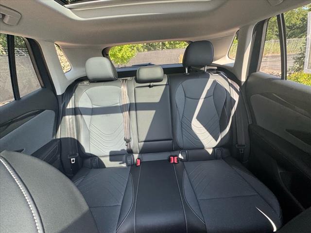 2025 Volkswagen Tiguan SE 4Motion