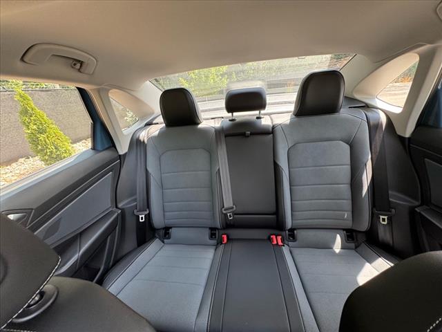2025 Volkswagen Jetta SE