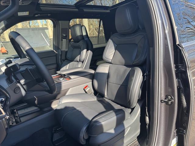 2024 Lincoln Navigator L Reserve