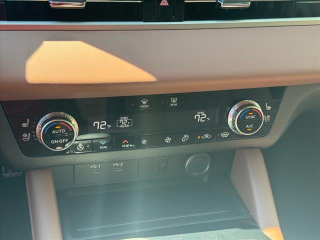 2025 Mitsubishi Outlander SEL