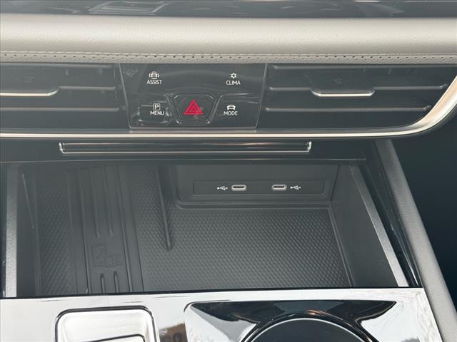 2025 Volkswagen Atlas Peak Edition 4Motion