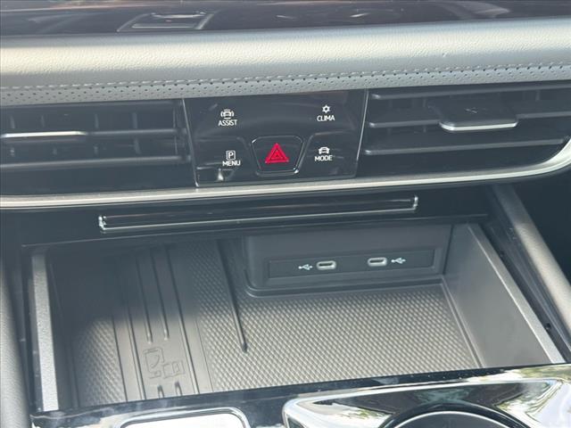 2025 Volkswagen Atlas Peak Edition 4Motion