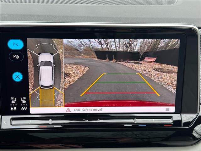 2025 Volkswagen Atlas Cross Sport SEL Premium R-Line 4Motion