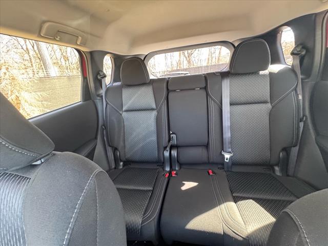 2025 Mitsubishi Outlander ES