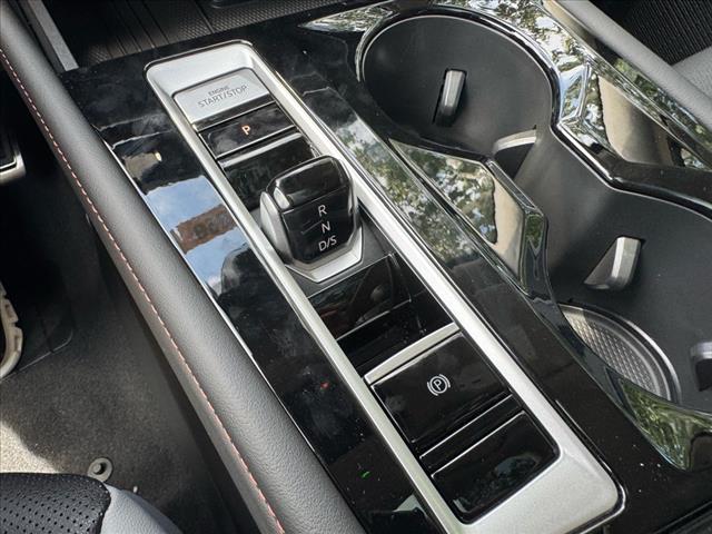 2025 Volkswagen Atlas Peak Edition 4Motion