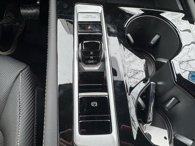 2025 Volkswagen Atlas Cross Sport SE 4Motion